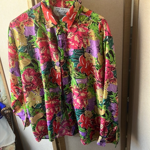 Debbie Morgan Vibrant Floral silk blouse medium - Picture 1 of 4